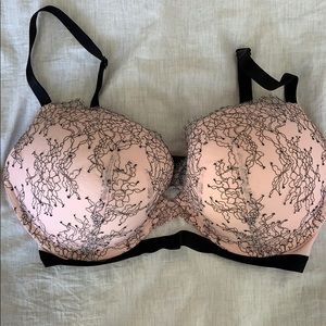Victoria’s Secret Very Sexy Push Up Bra